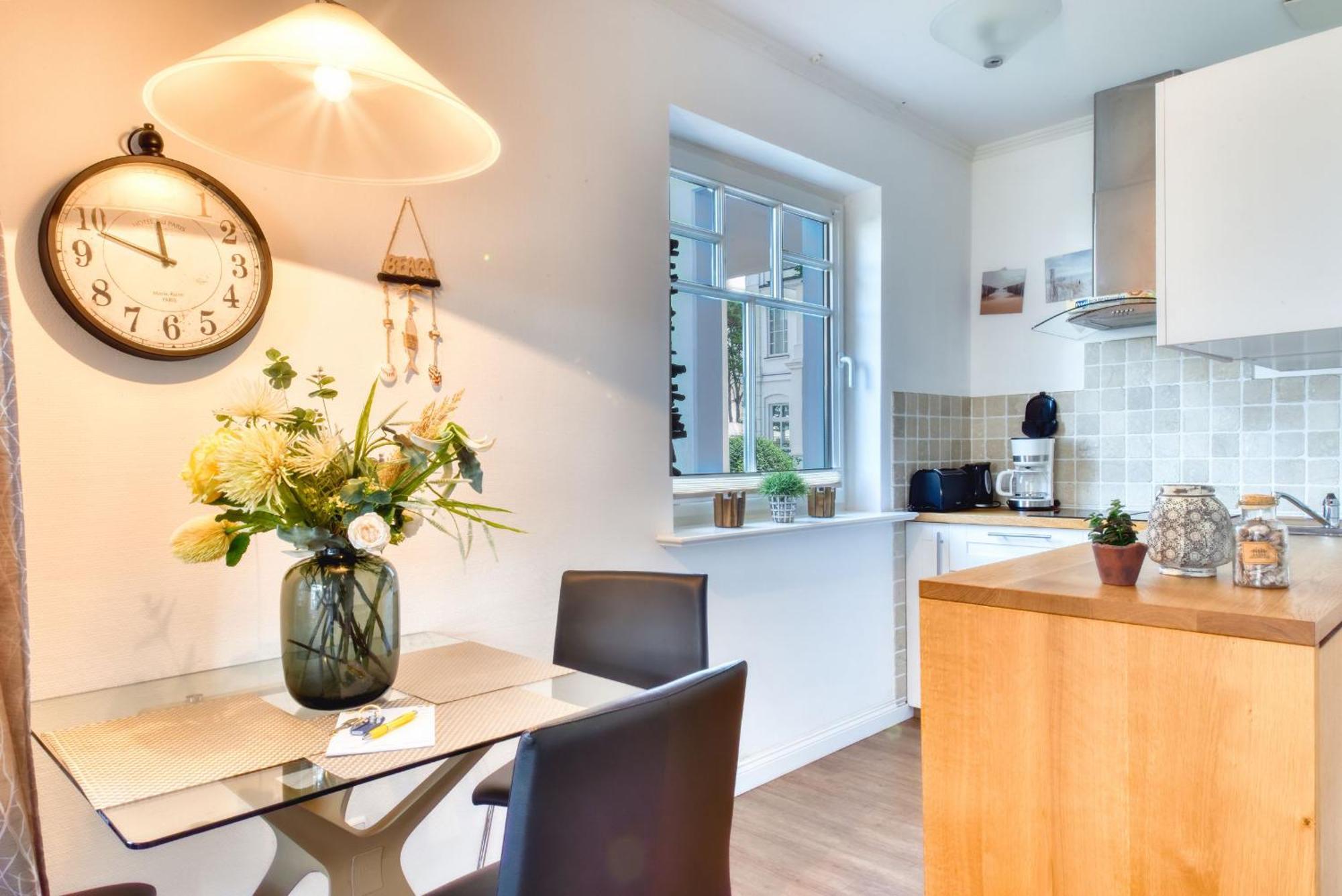 Ferienwohnung "Sonnendeck" In Der Villa Seeadler Binz Exterior foto